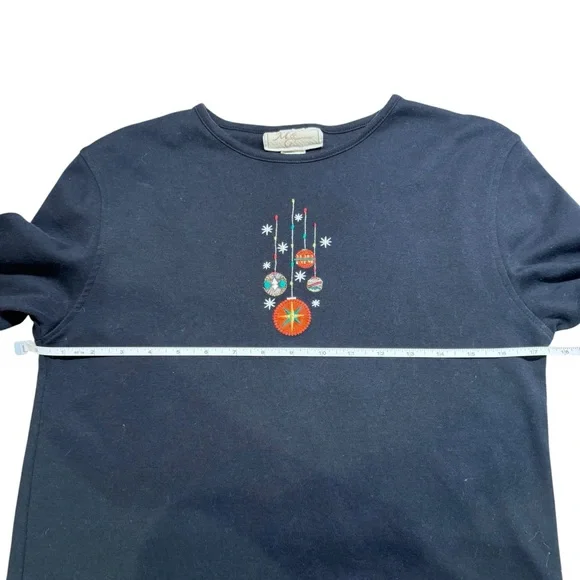 M&C Sportswear - Black Holiday Christmas Ornaments Embroidery- Size M - Picture 4 of 6